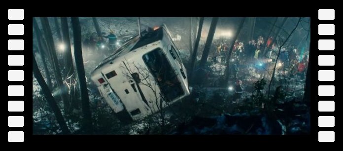 Extrait du film avec la participation de l'Unité Mobile de Premiers Secours lors d'un accident d'autocar dailymotion-xpexve-5092705f68fae.jpg
